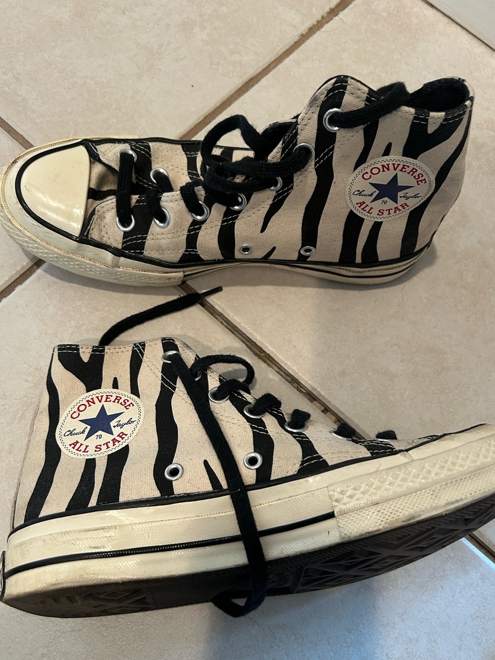 Converse Chuck Taylor Zebra Print Canvas Hi Top Sneakers Womens 7.5 Mens 5.5